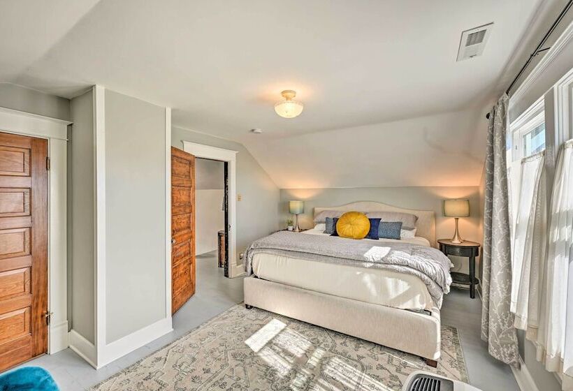 Sunny & Central Everett Home < 1 Mile To Dtwn!