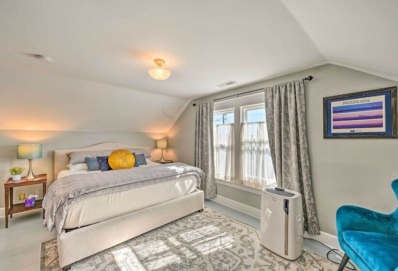 Sunny & Central Everett Home < 1 Mile To Dtwn!