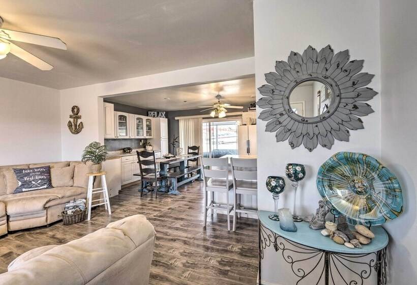 Sunny Lake Havasu City Home In Great Location