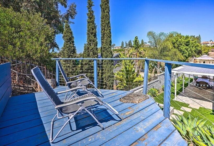 Sunny Orange County Abode W/ Fire Pit & Backyard!