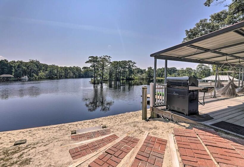 The Grey Goose : Waterfront Home With Beach