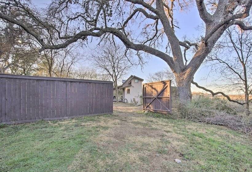 The Little Alsatian House: 18 Miles To San Antonio