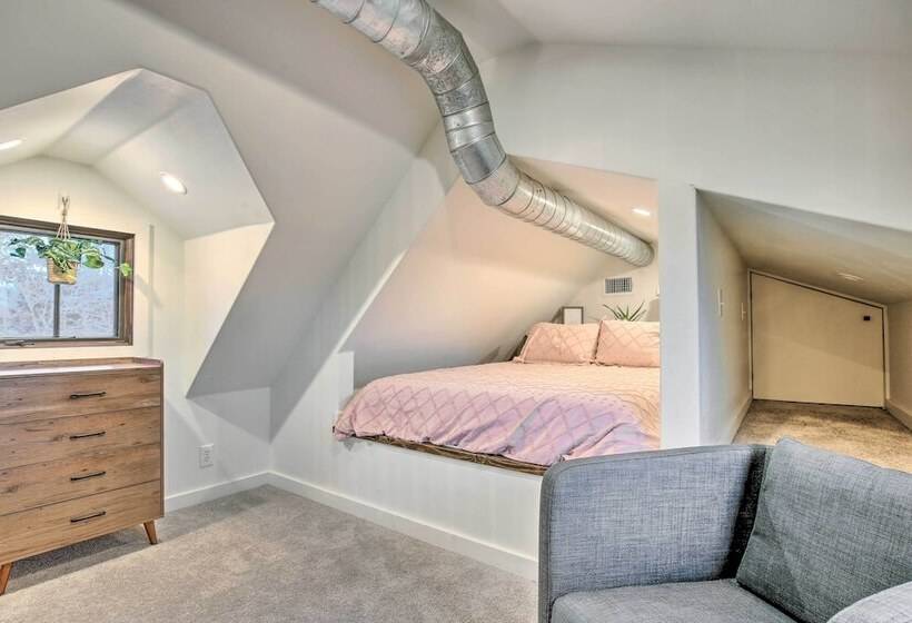 The Little Alsatian House: 18 Miles To San Antonio