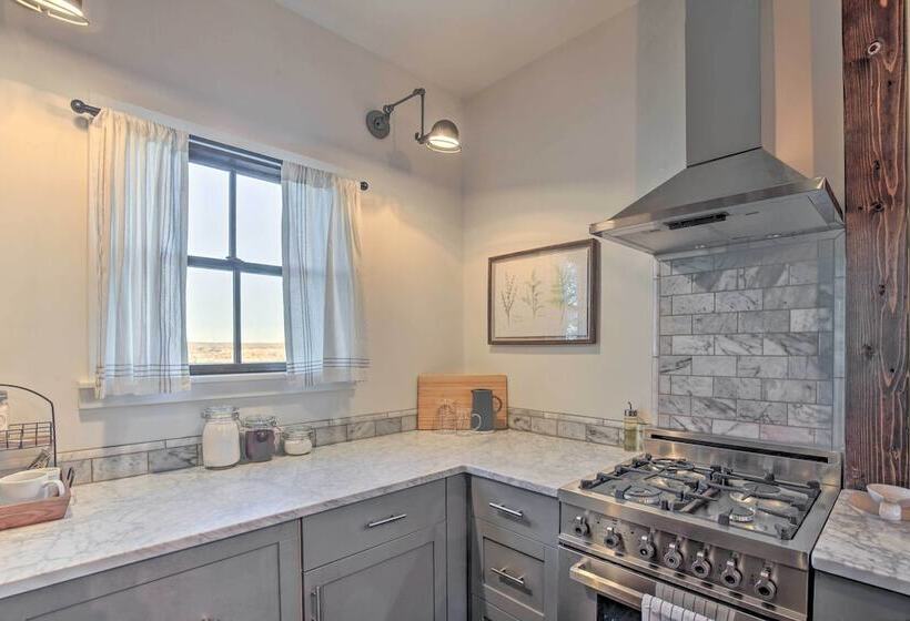 The Little Alsatian House: 18 Miles To San Antonio