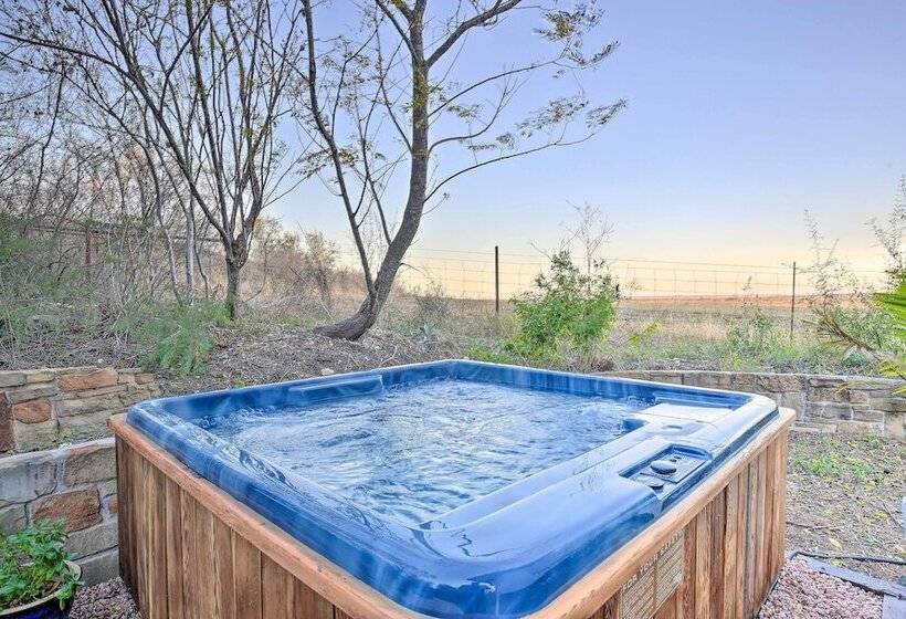 The Little Alsatian House: 18 Miles To San Antonio