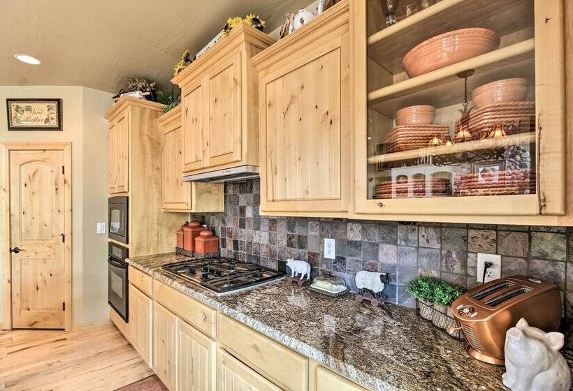 Torreon  Crow S Nest  Mountain Home W/ Views!