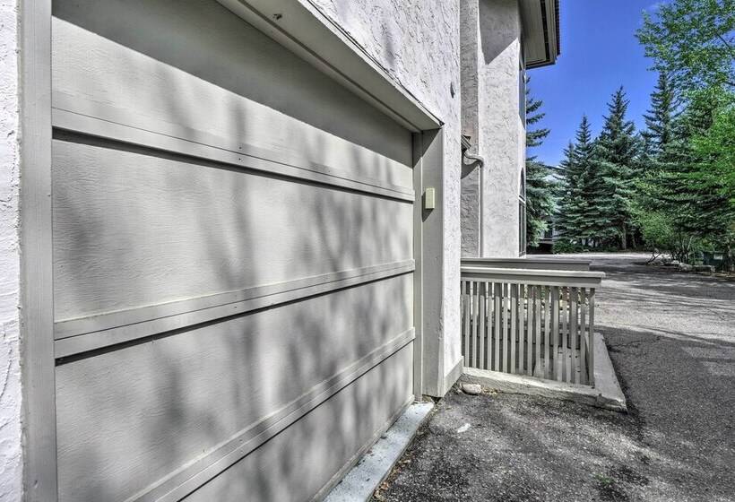 Townhome ~ 4 Mi To Beaver Creek & 8 Mi To Vail!