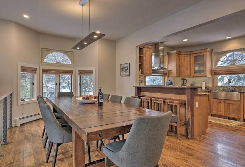 Townhome ~ 4 Mi To Beaver Creek & 8 Mi To Vail!