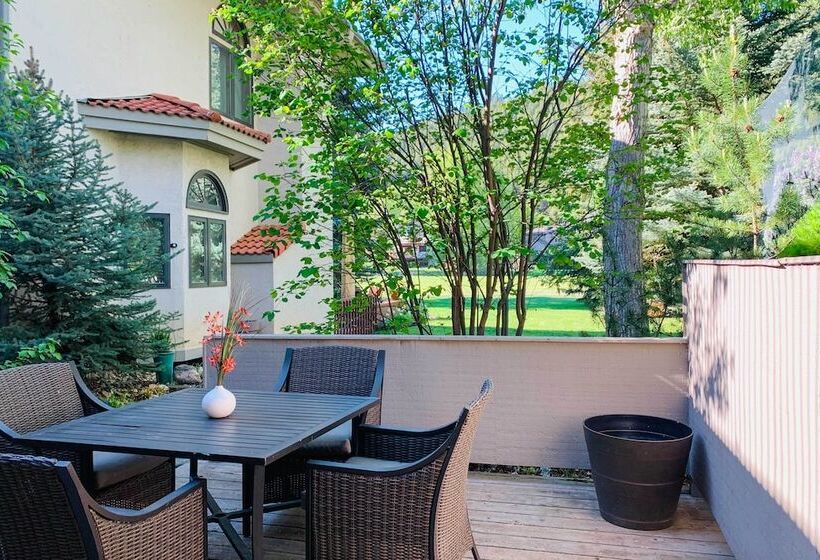 Townhome ~ 4 Mi To Beaver Creek & 8 Mi To Vail!