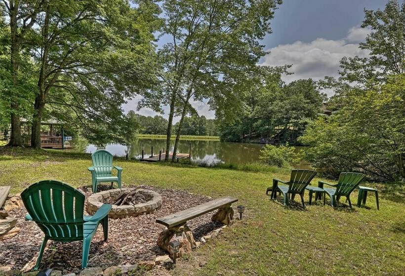 Tranquil Murphy Cabin W/ Swim Dock + Fire Pit