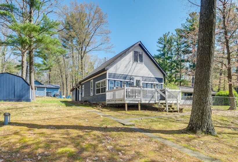 Traverse City Cottage W/ Dock & Beach Area!