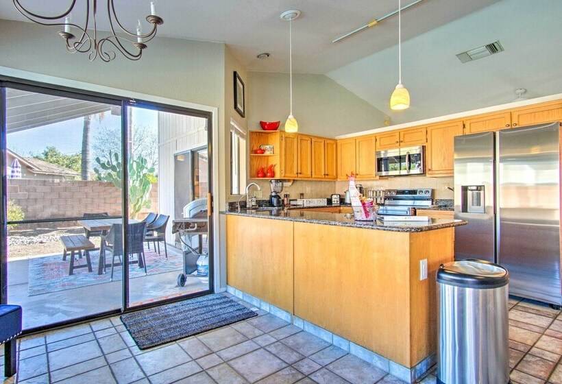 Tucson Hideaway Near Hiking & Biking!