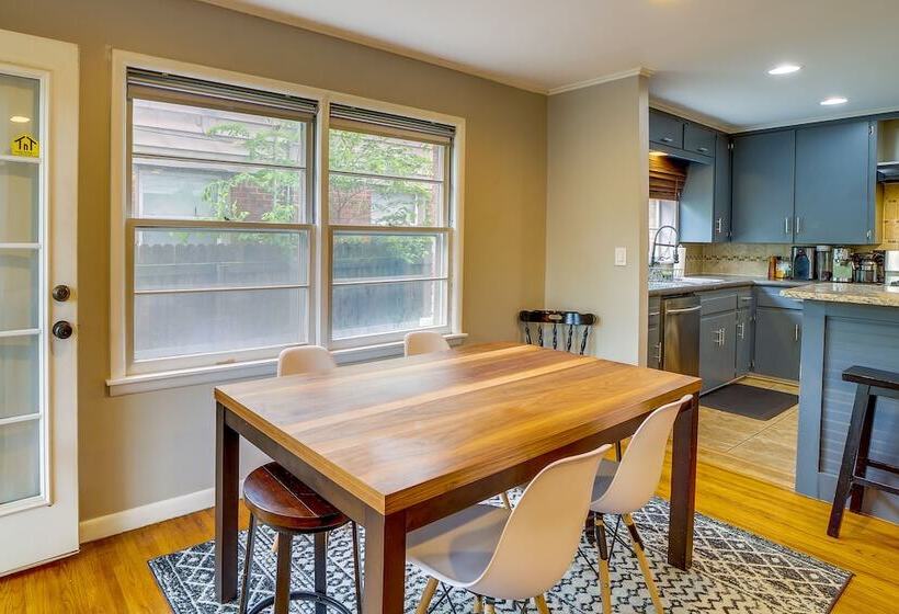 Tulsa Home Near Ar River & The Gathering Place!