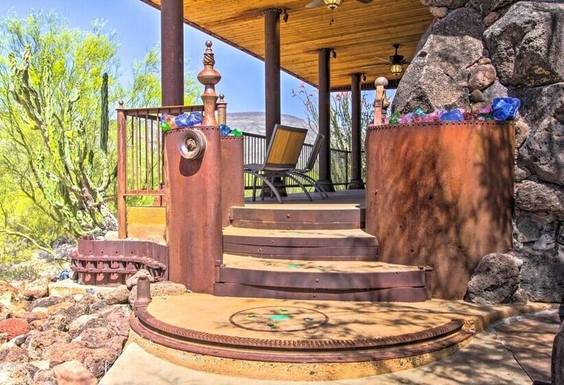 Unique Phoenix Abode W/ 2 Tier Patio & Grills