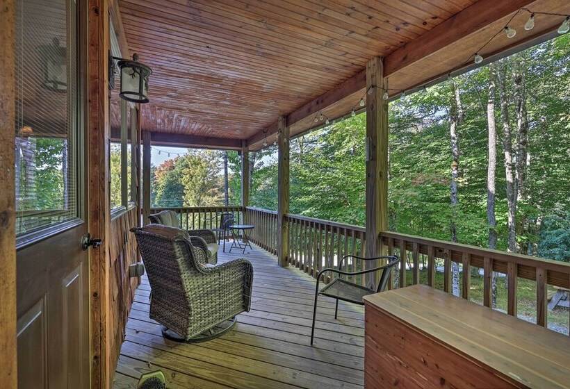 2 Mi To Beech Mtn Resort: Cabin W/ Deck & Grill!