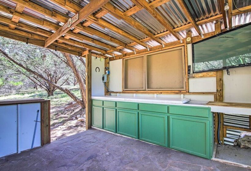 Updated Retreat With Game Room & Boat Ramp Access!