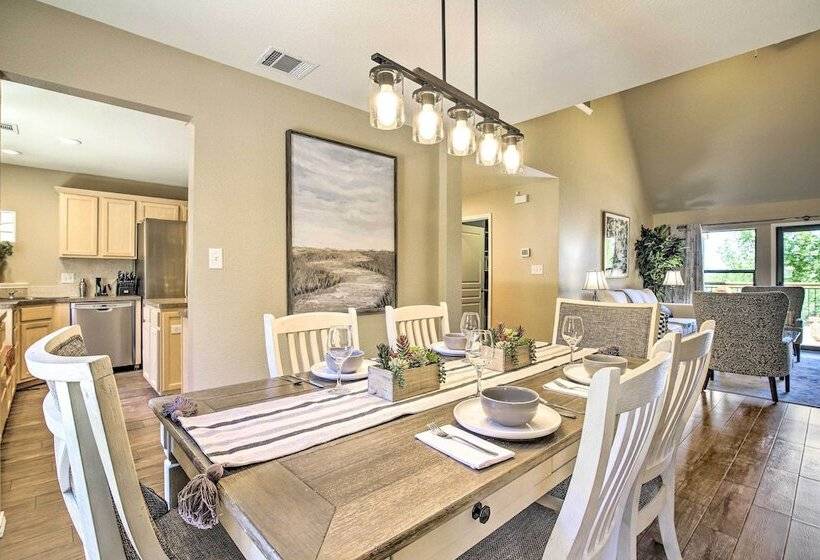 Updated Retreat With Game Room & Boat Ramp Access!