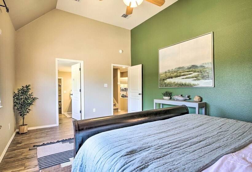 Updated Retreat With Game Room & Boat Ramp Access!