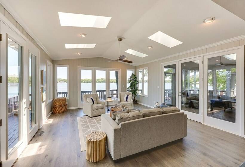 Waterfront Arkansas Vacation Home On Lake Hamilton