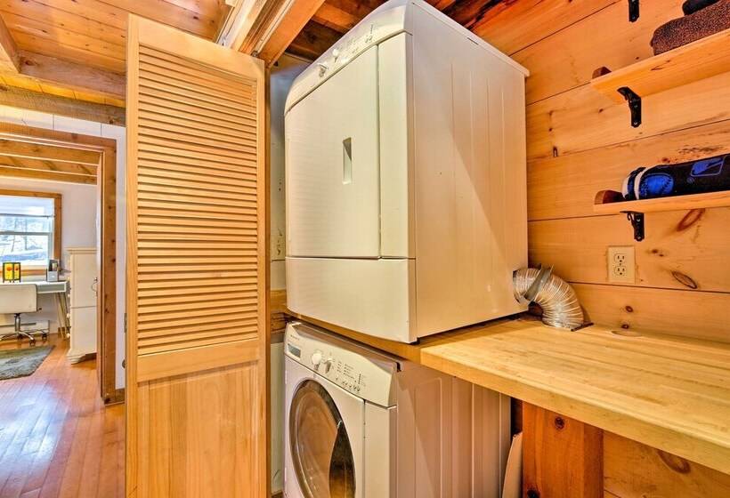 West Cornwall Cabin ~ 4 Mi To Covered Bridge!