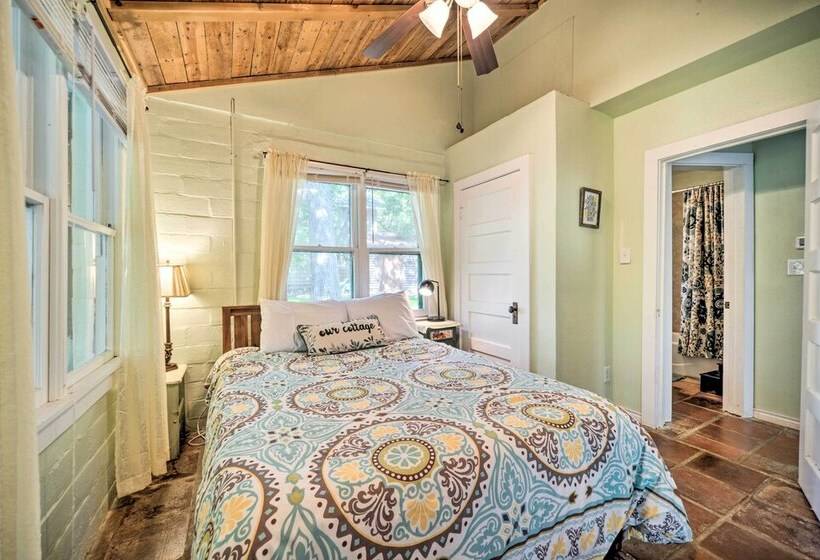 Wimberley Home On Creek + Close To Downtown!