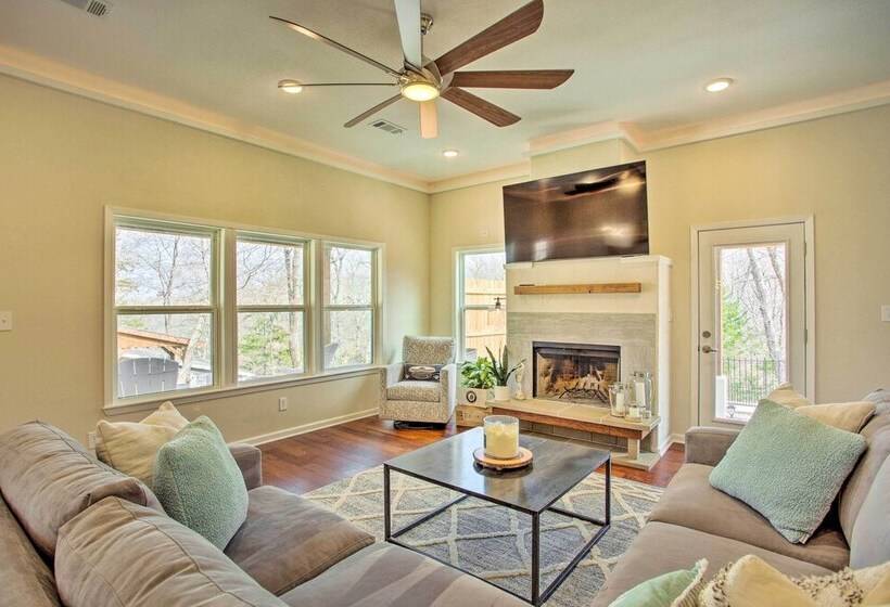 Wooded Pottsboro Escape ~ 1 Mi To Lake Texoma