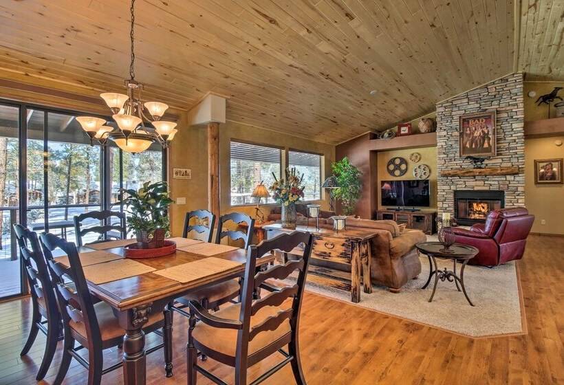 Wooded Show Low Home Near Fool Hollow Lake!