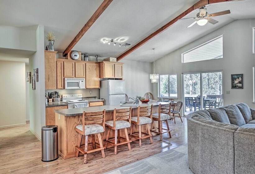 Woodsy Groveland Cabin W/ Deck < 3 Mi To Lake