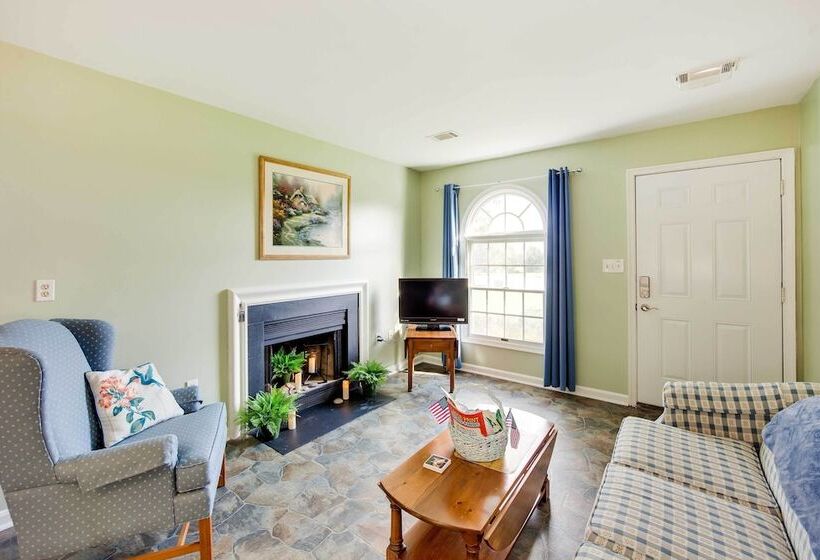 Wrightsville Countryside Cottage Near River!