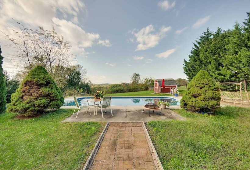 Wrightsville Countryside Cottage Near River!