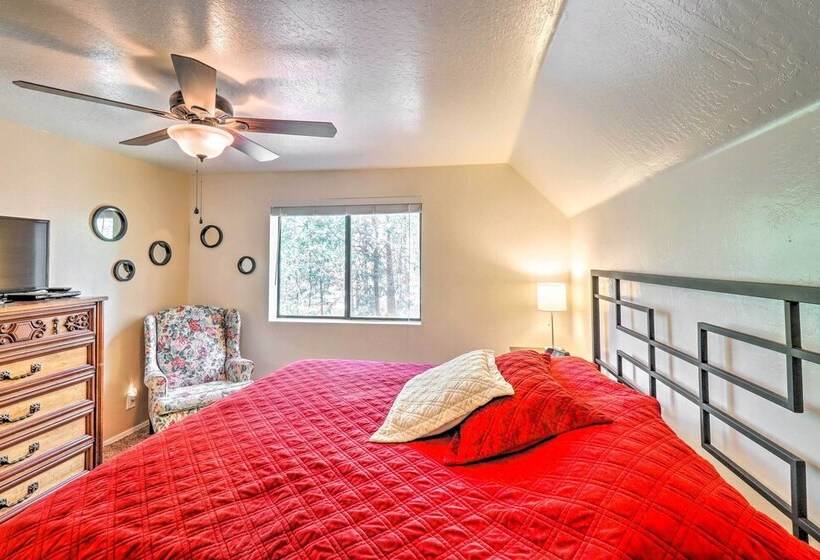 A Frame Pinetop Cabin < 6 Mi To Rainbow Lake!