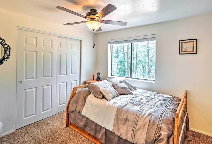 A Frame Pinetop Cabin < 6 Mi To Rainbow Lake!