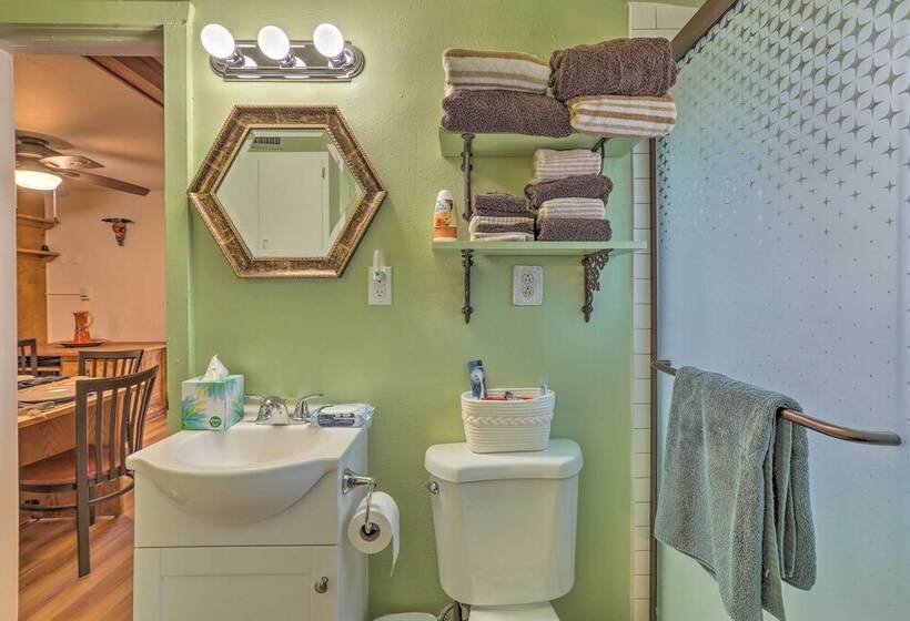 Adobe Style Tumacacori Home W/ Trail Access!