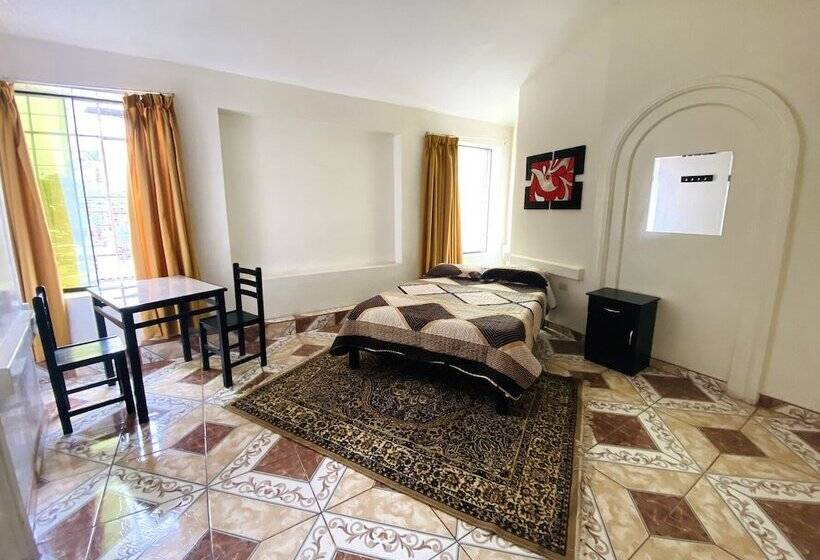 فندق صغير Don Alberto