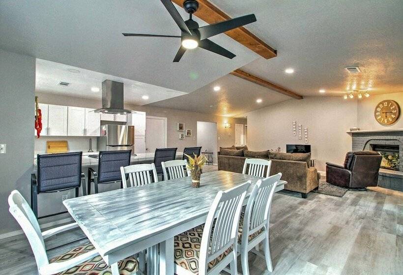 Albuquerque Home: Close To Hiking & Old Town!