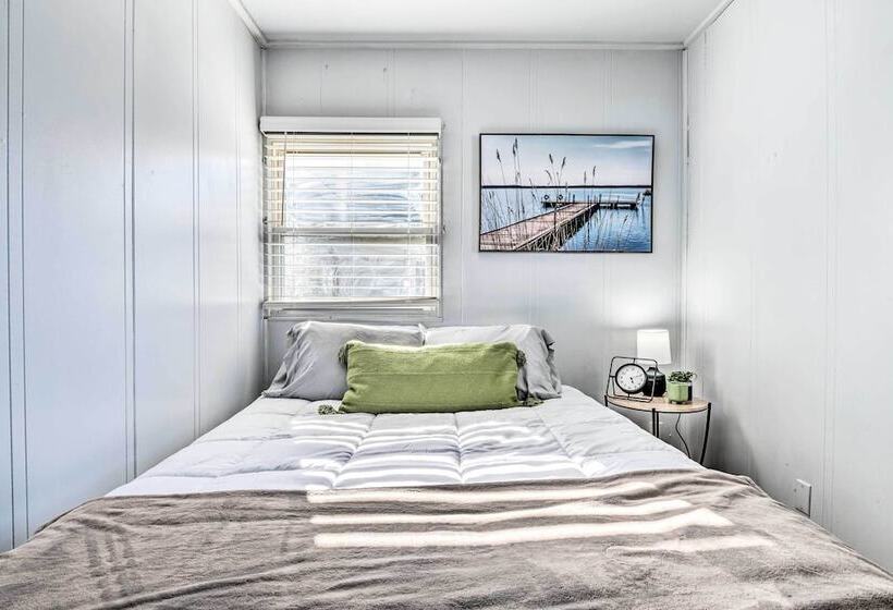 Anderson Bungalow Near University + Downtown!