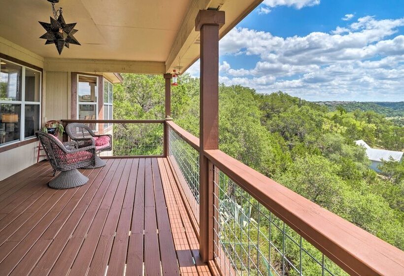 Austin Home W/ 2 Furnished Decks & Lake Views