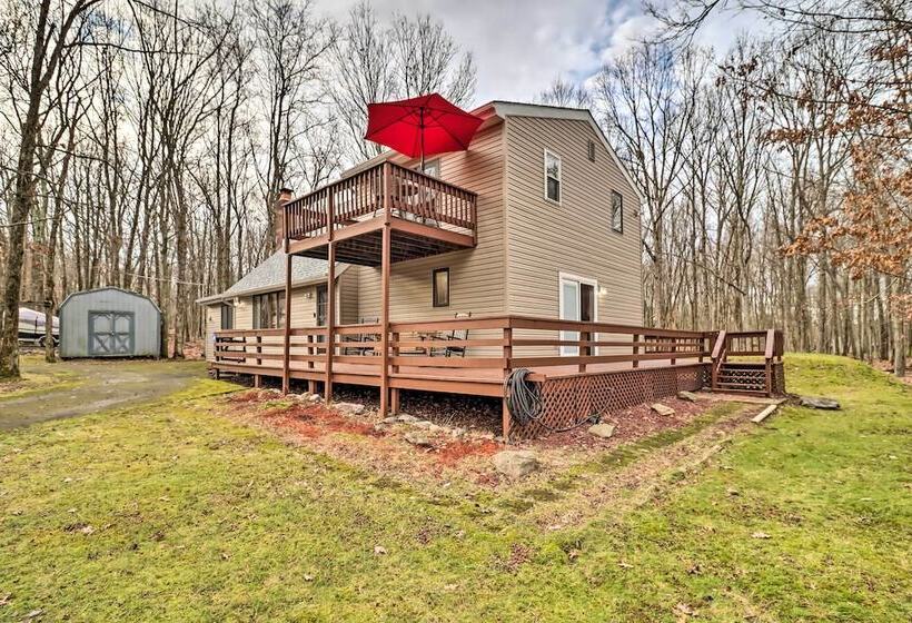 Near Big Boulder Mtn: Cabin W/ Furnished Deck