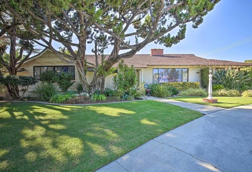 Beautiful Whittier Home W/ Pool & Gas Grill!