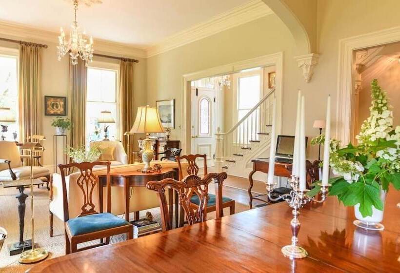 민박 Catherine Ward House Inn