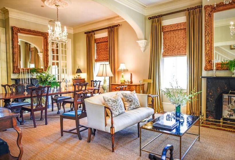 Bed and Breakfast Catherine Ward House Inn