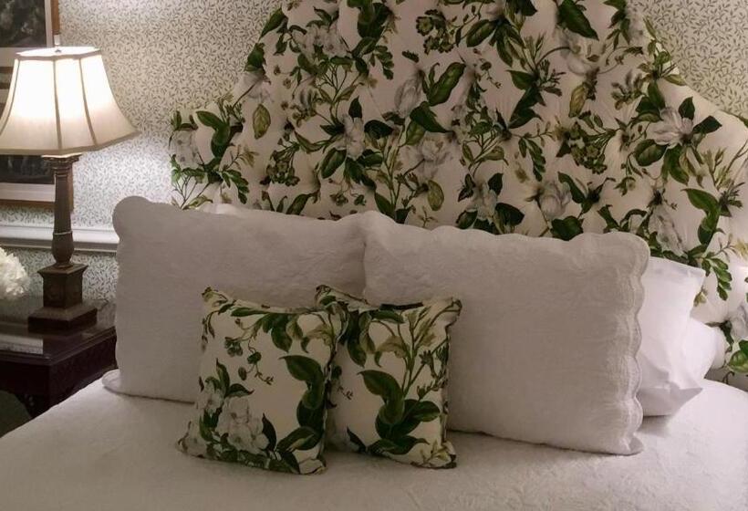 ベッドアンドブレックファースト Catherine Ward House Inn