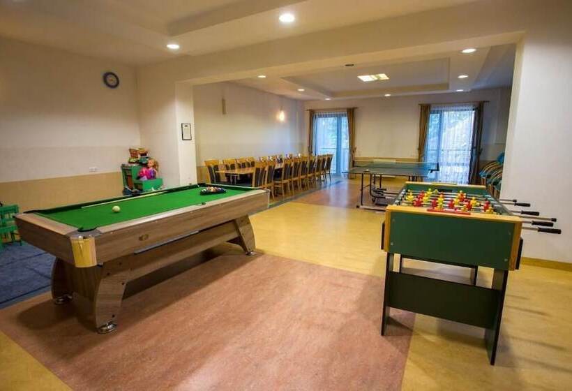 تختخواب و صبحانه Farys   świetna Lokalizacja, Sauna, Jacuzzi, Piękne Widoki Z Okien