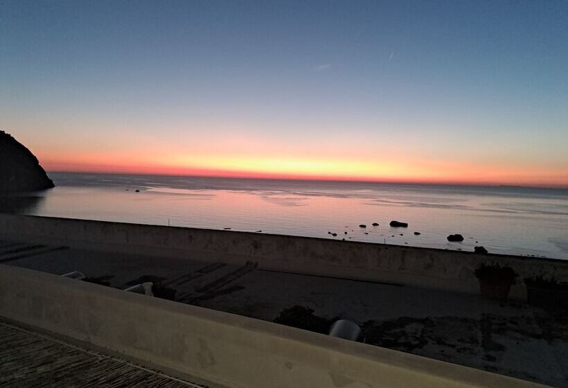 Room In B&b   Ischia Forio, Under The Sign Of Relaxation And Well Being N5481