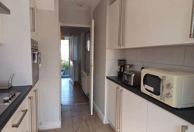 Bed and Breakfast Melo House Grove 46 Grove Road