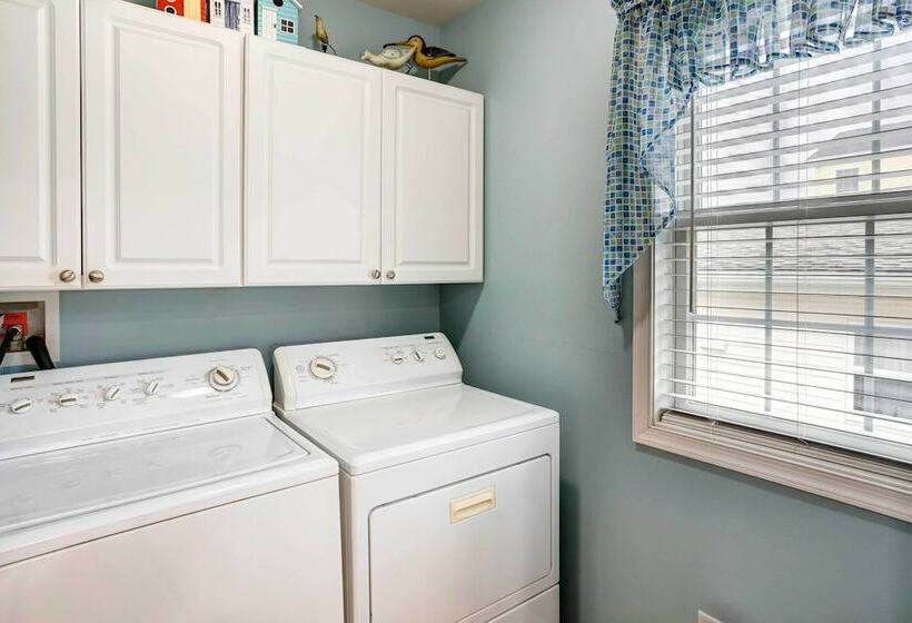 Bowers Beach Vacation Rental: 2 Blocks Away!