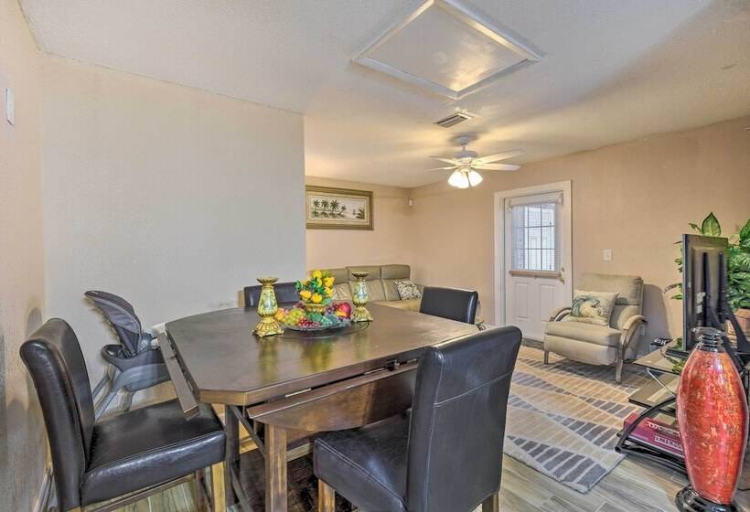 Spacious Bradenton Duplex, 10 Mi To Coquina Beach!