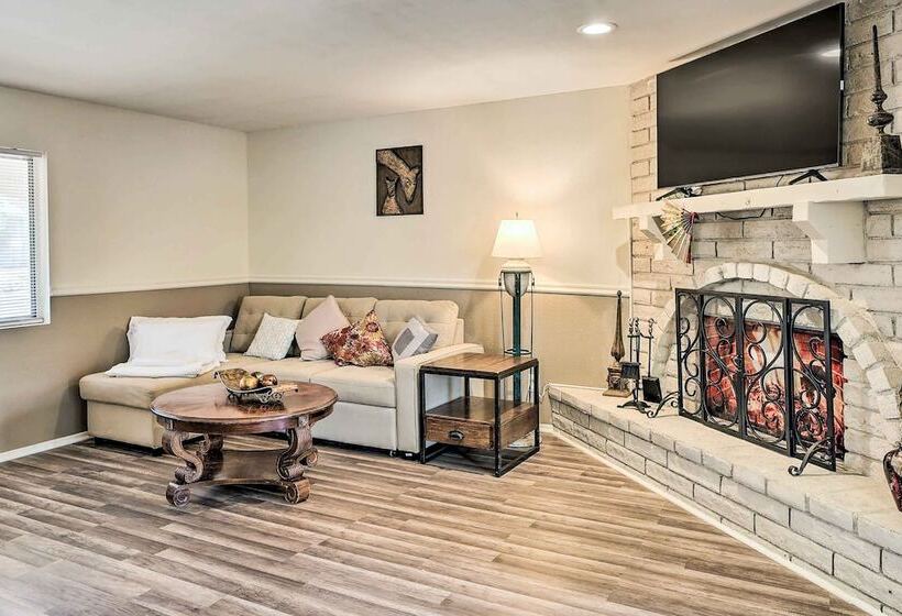 Bullhead City Home   Near Colorado River!