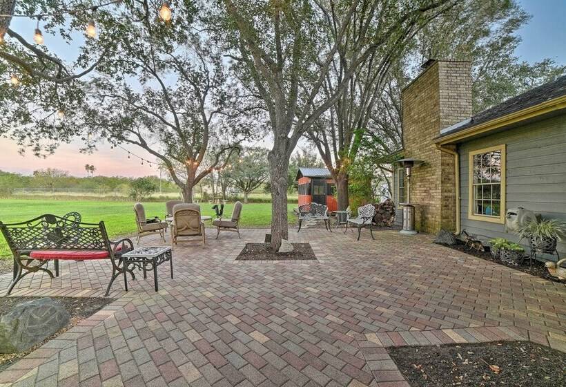 Casa De Samuel   Patio, Fountain & Outdoor Kitchen
