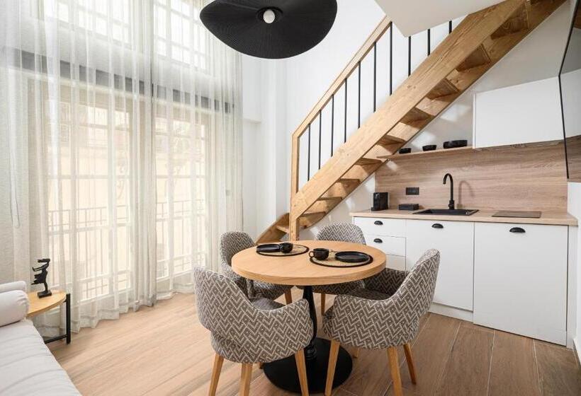 Casa Di Gaga Luxury Suites